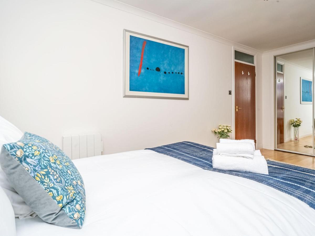 エディンバラPass The Keys Stunning Flat With Sea View And Parkingアパートメント エクステリア 写真